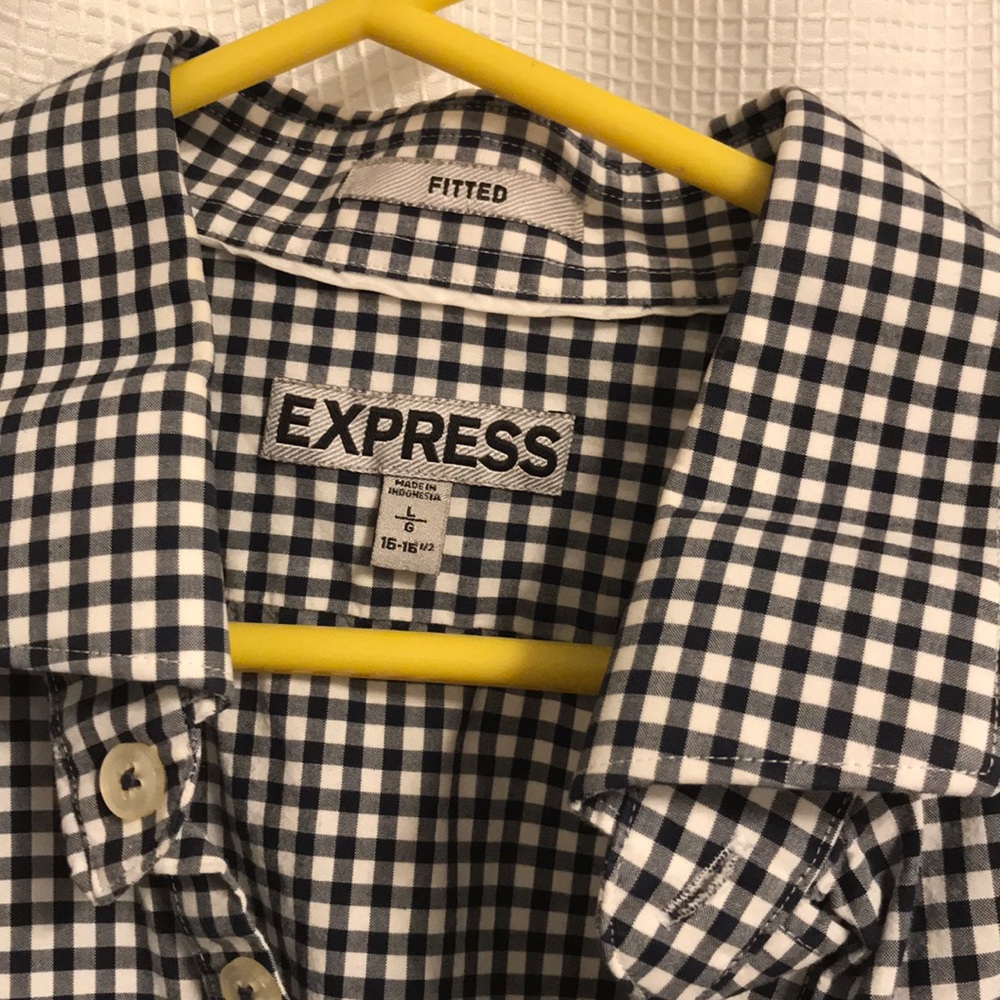 Express Button Ups - Picture 5 of 8